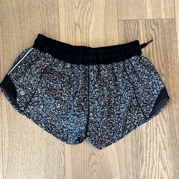 Lululemon track shorts - Picture 2 of 5